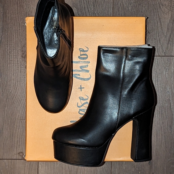 NWT Chase & Chloe Booties - Picture 6 of 8
